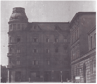 Elewacja Hotelu ze ściętą przez Niemców kopułą